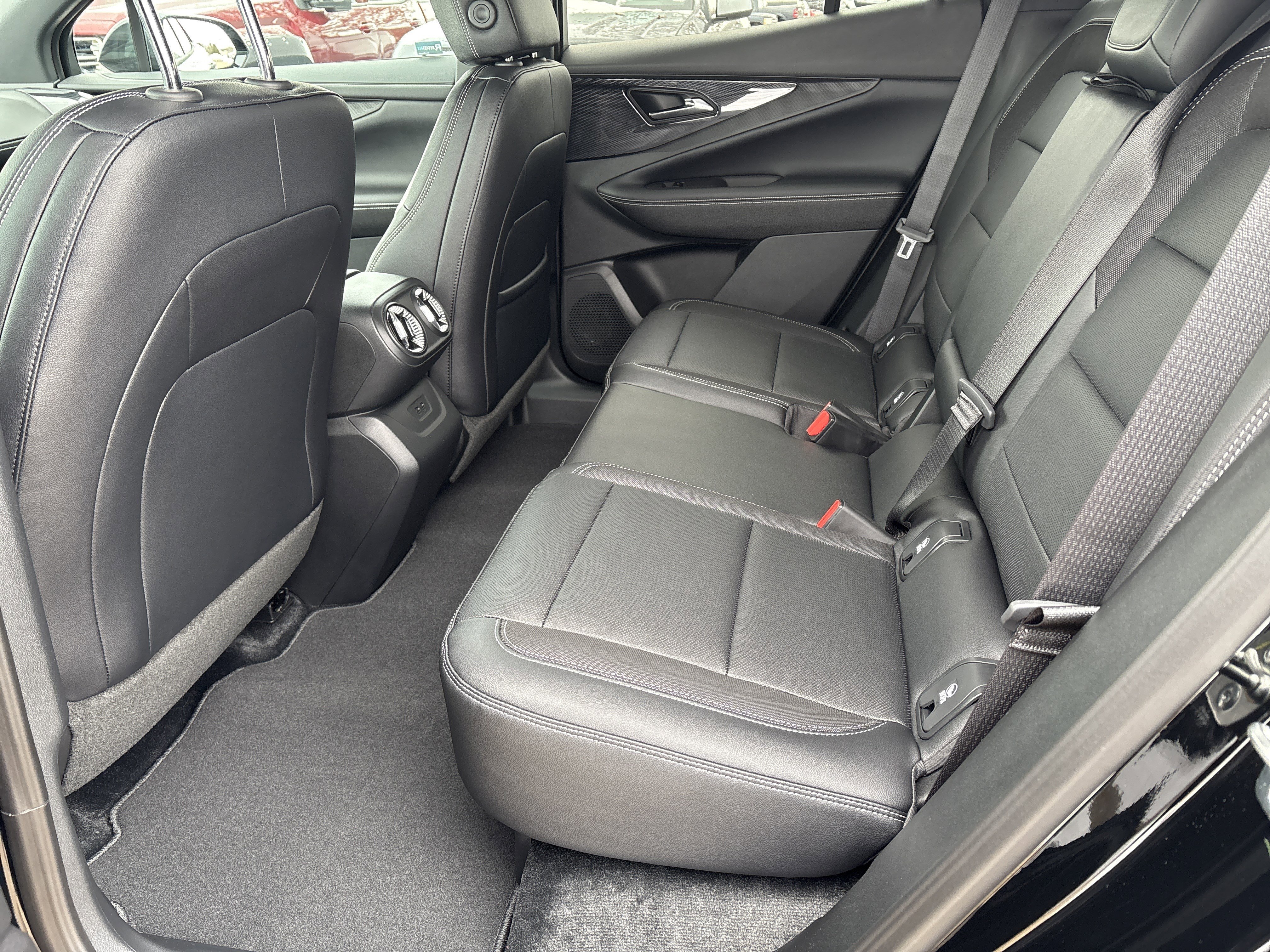 New 2026 Chevrolet Blazer EV LT image 13