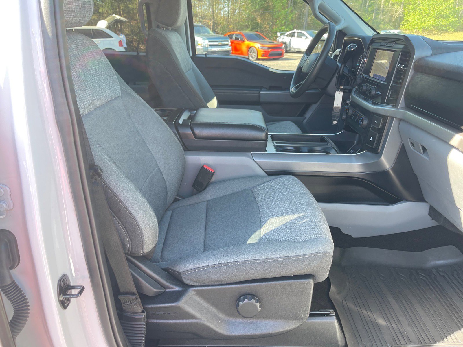 Used 2022 Ford F150 XLT w/ Trailer Tow Package image 19
