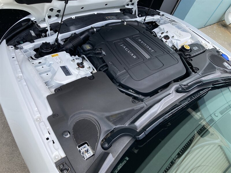 Used 2013 Jaguar XKR R RWD image 32