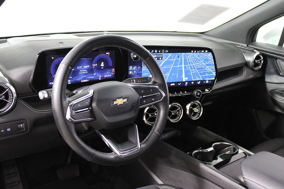 Used 2024 Chevrolet Blazer EV LT AWD/4WD image 10