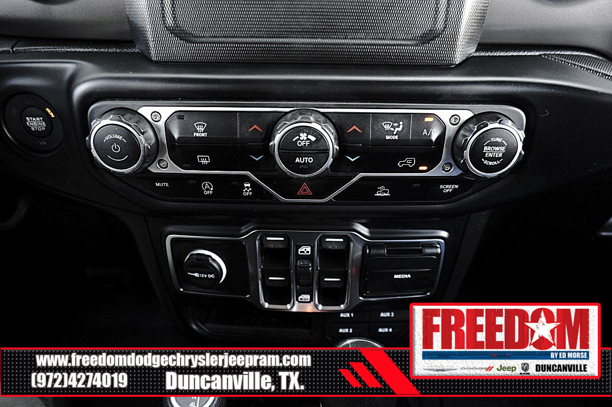 Used 2023 Jeep Gladiator Sport AWD/4WD image 22