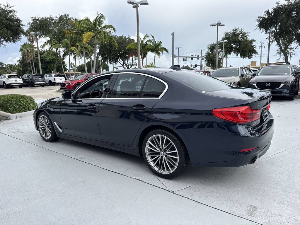 Used 2019 BMW 530i xDrive w/ Convenience Package AWD/4WD image 12