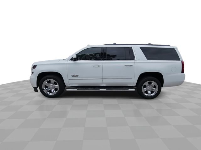 Used 2018 Chevrolet Suburban LT w/ LT Signature Package RWD image 5