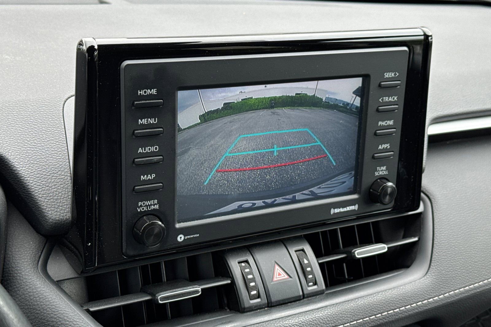 Used 2021 Toyota RAV4 XLE Premium image 20