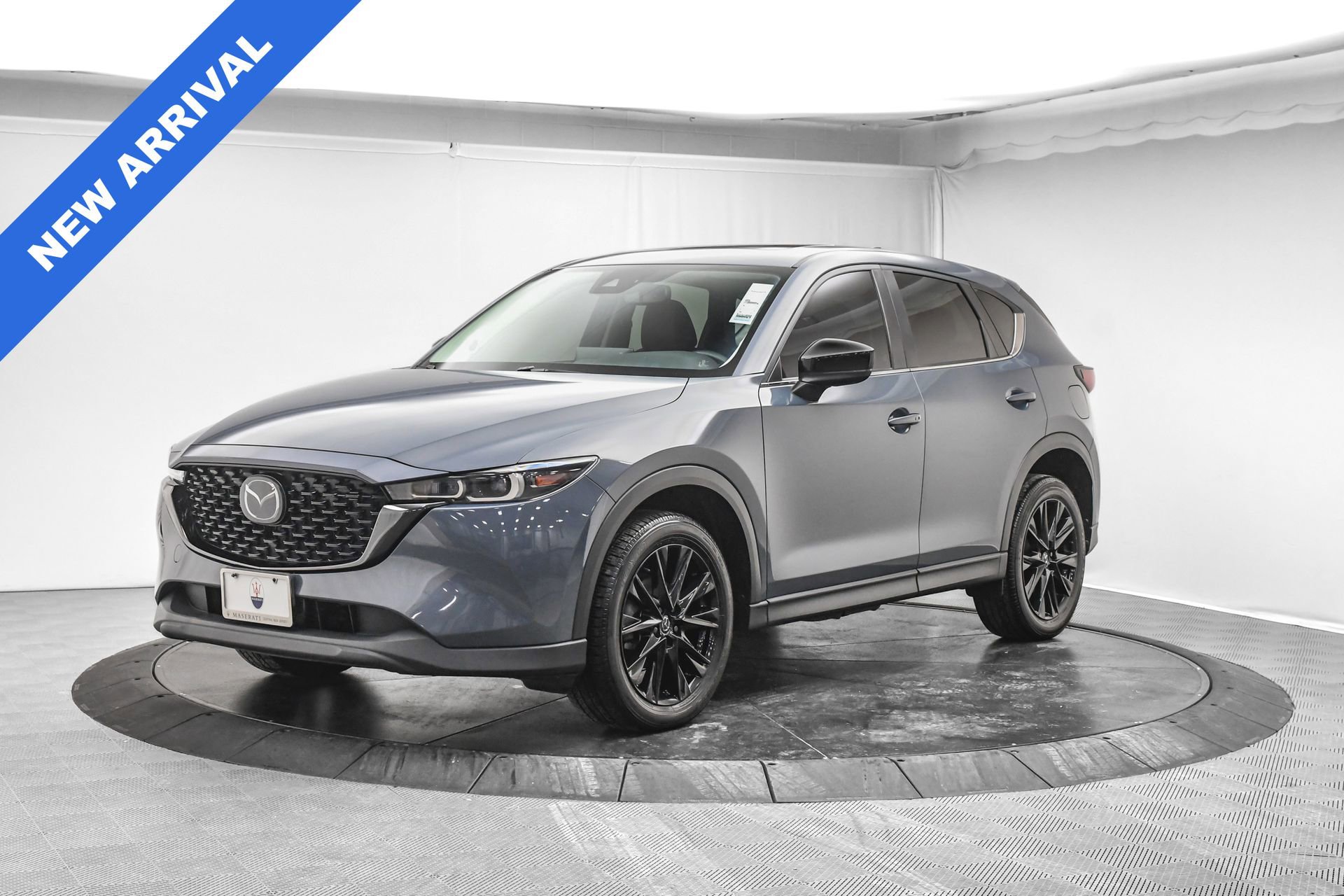 Used 2023 MAZDA CX-5 Carbon Edition image 3