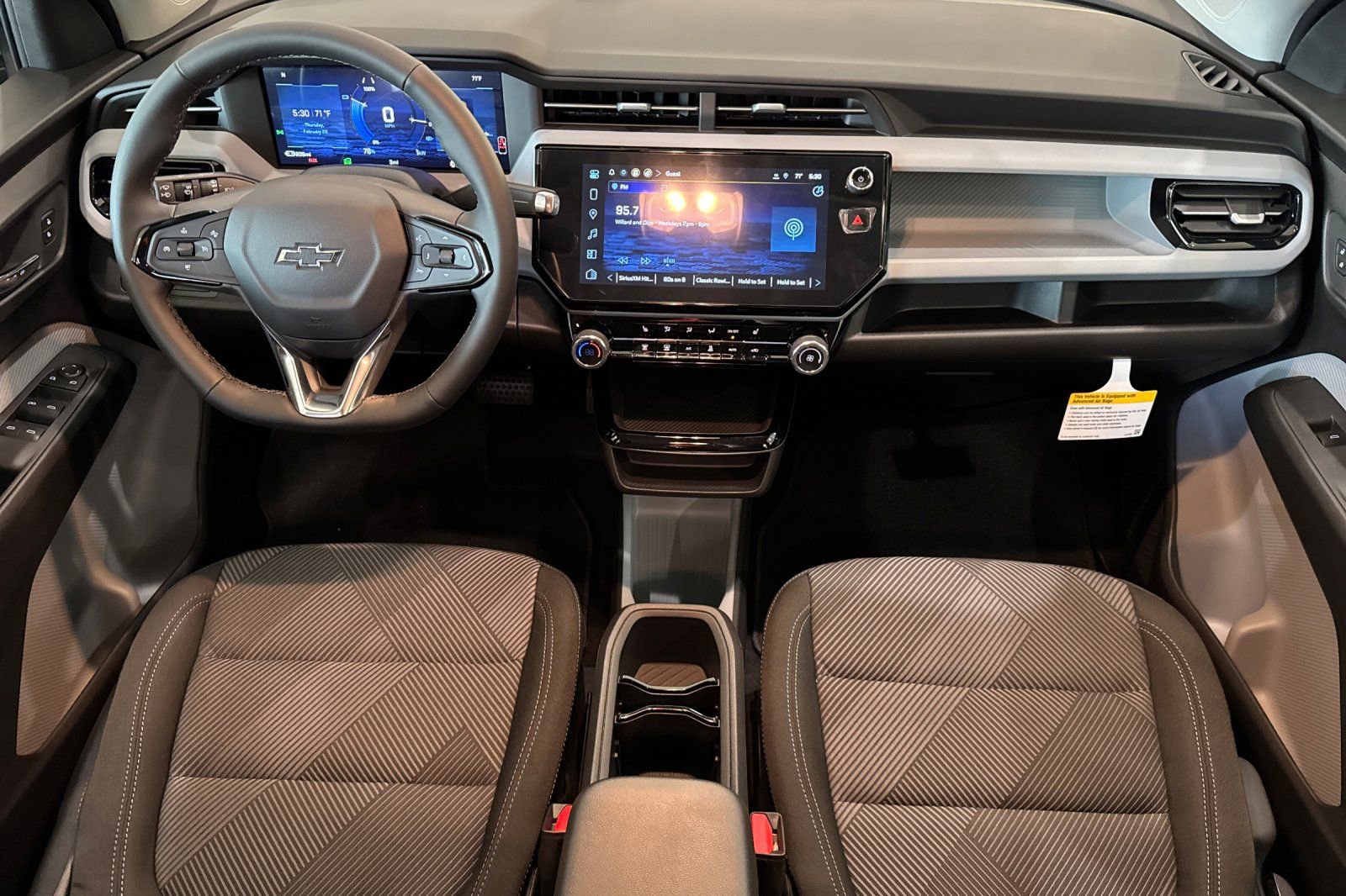 New 2027 Chevrolet Bolt LT w/ Comfort Package image 12