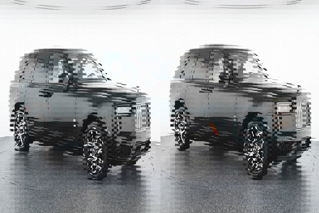 New 2025 Rolls-Royce Cullinan Black Badge