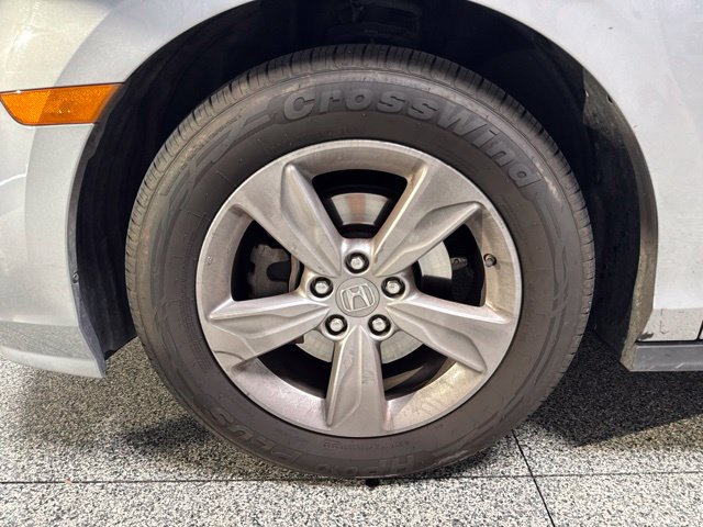 Used 2020 Honda Odyssey EX image 3