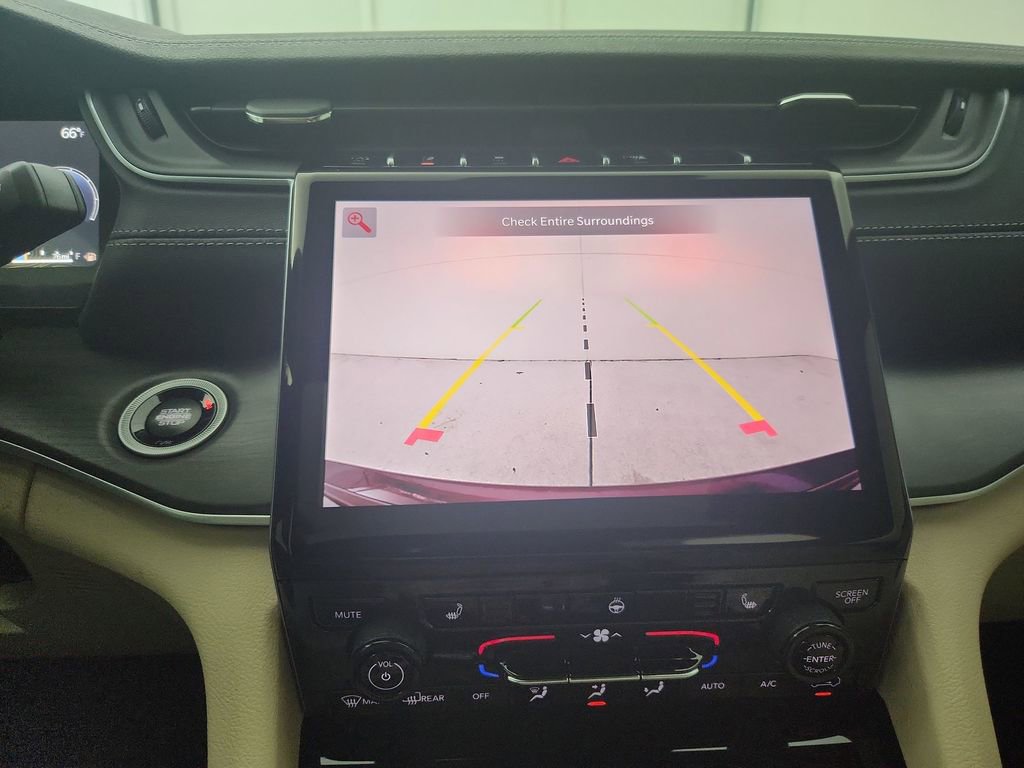 New 2025 Jeep Grand Cherokee Limited image 25