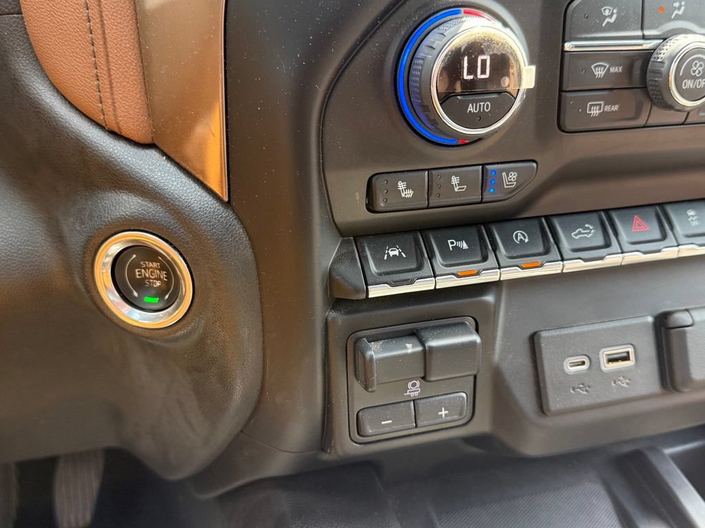 Used 2021 Chevrolet Silverado 1500 High Country w/ Safety Package II AWD/4WD image 59