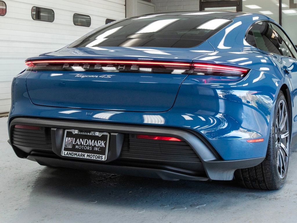 Used 2022 Porsche Taycan 4S image 42