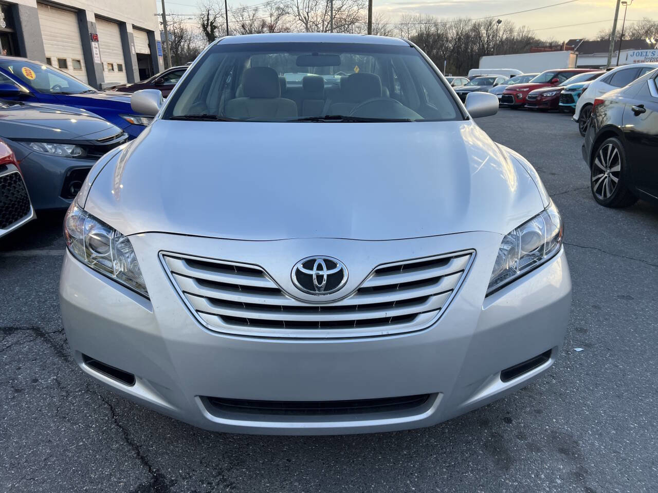 Used 2009 Toyota Camry LE image 2