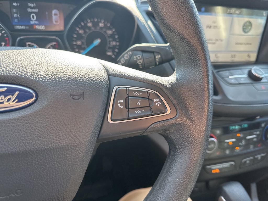 Certified 2019 Ford Escape SE image 21