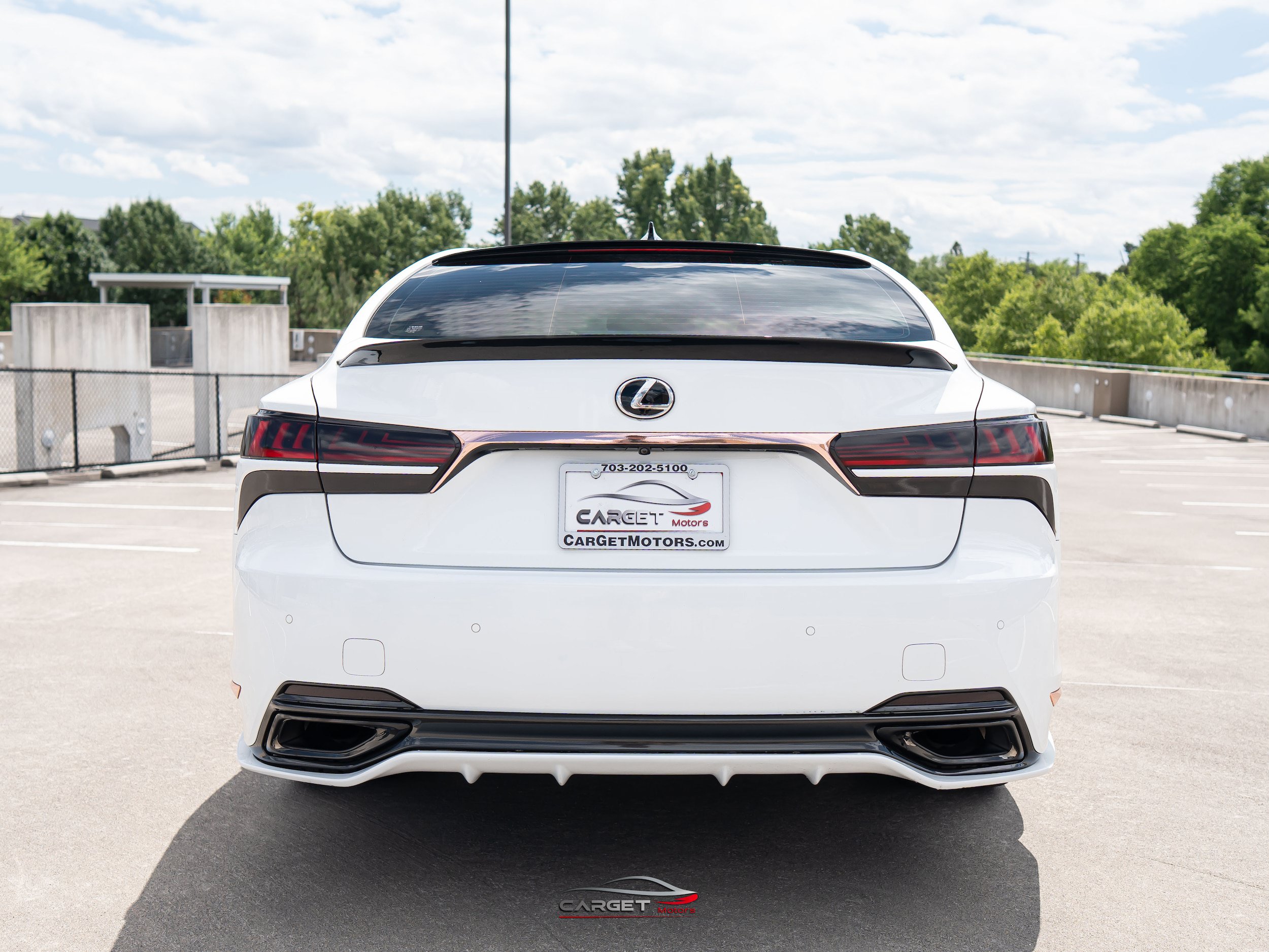 Used 2018 Lexus LS 500 F Sport w/ Accessory Package (Z1) AWD/4WD image 6