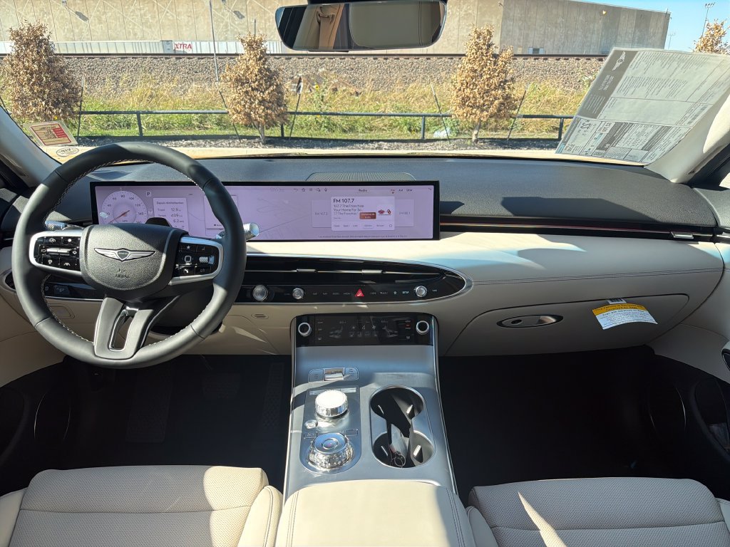 New 2027 Genesis GV70 2.5T Select AWD/4WD image 15