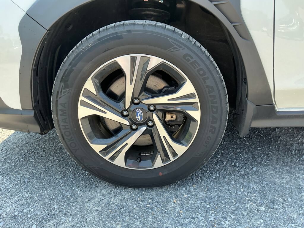 Certified 2024 Subaru Crosstrek 2.0i Premium AWD/4WD image 9