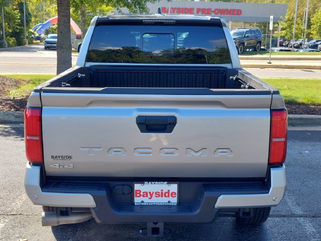 Used 2024 Toyota Tacoma SR5 AWD/4WD image 20