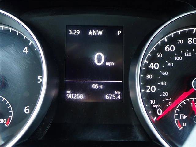 Used 2015 Volkswagen Golf TDI SEL image 23