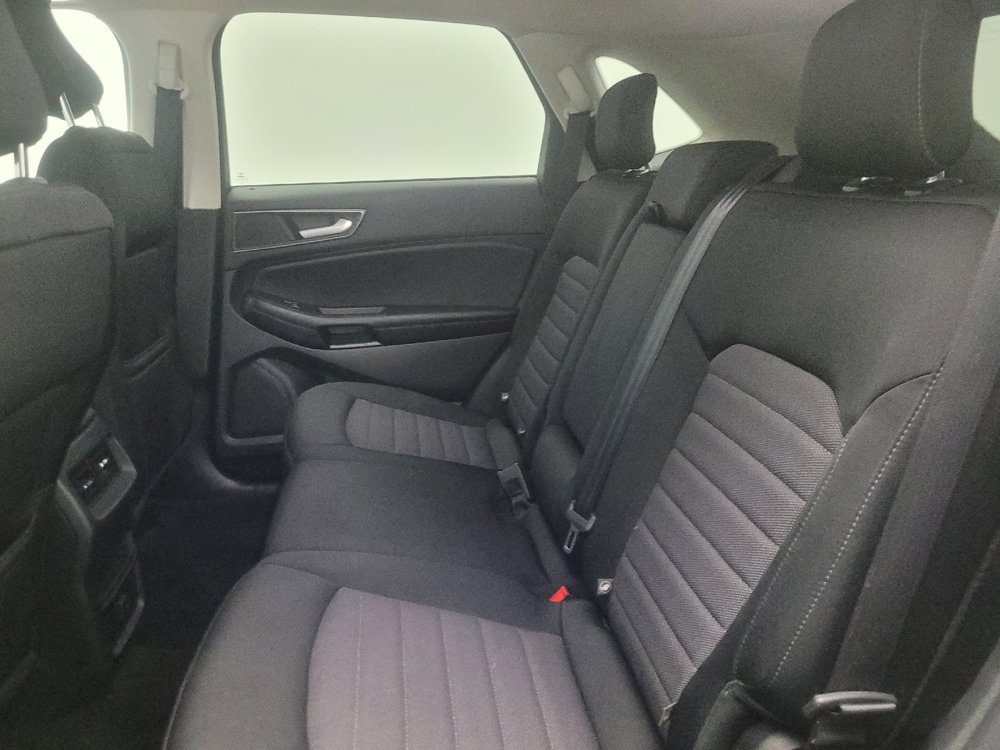 Used 2020 Ford Edge SE AWD/4WD image 18