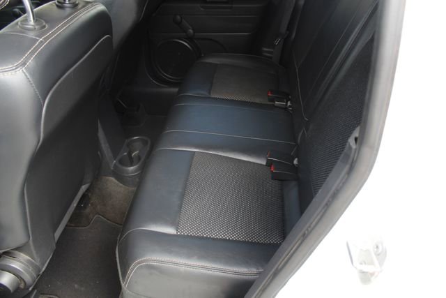 Used 2016 Jeep Patriot Sport image 15