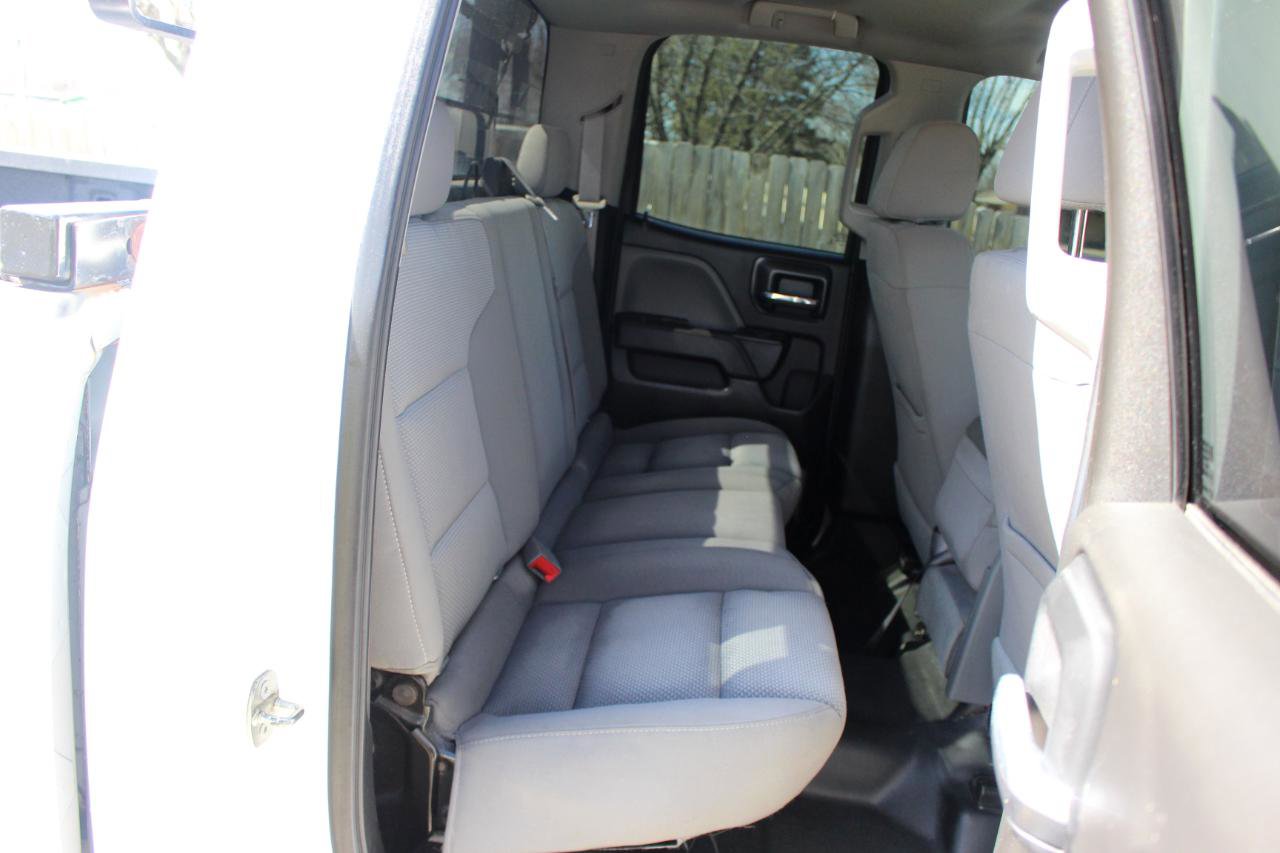 Used 2016 Chevrolet Silverado 2500 W/T image 30