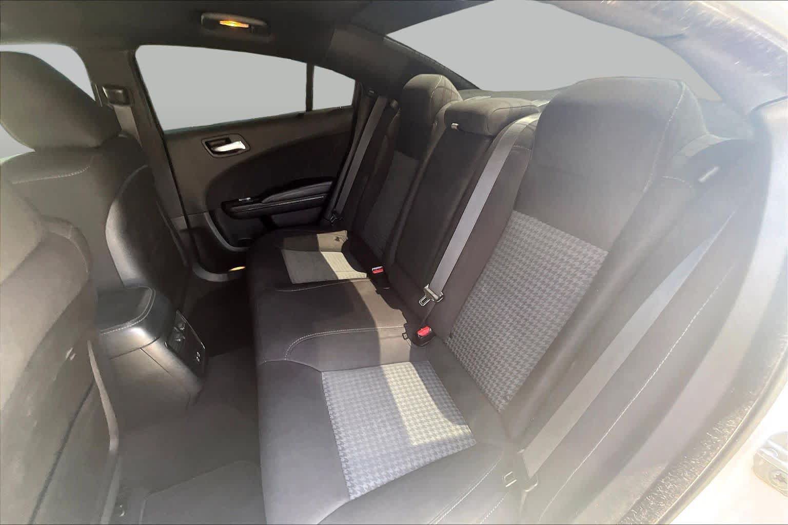 Used 2020 Dodge Charger GT w/ Blacktop Package RWD image 19