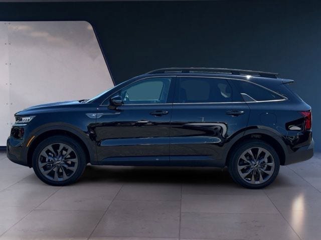 Certified 2023 Kia Sorento X-Line EX AWD/4WD image 2