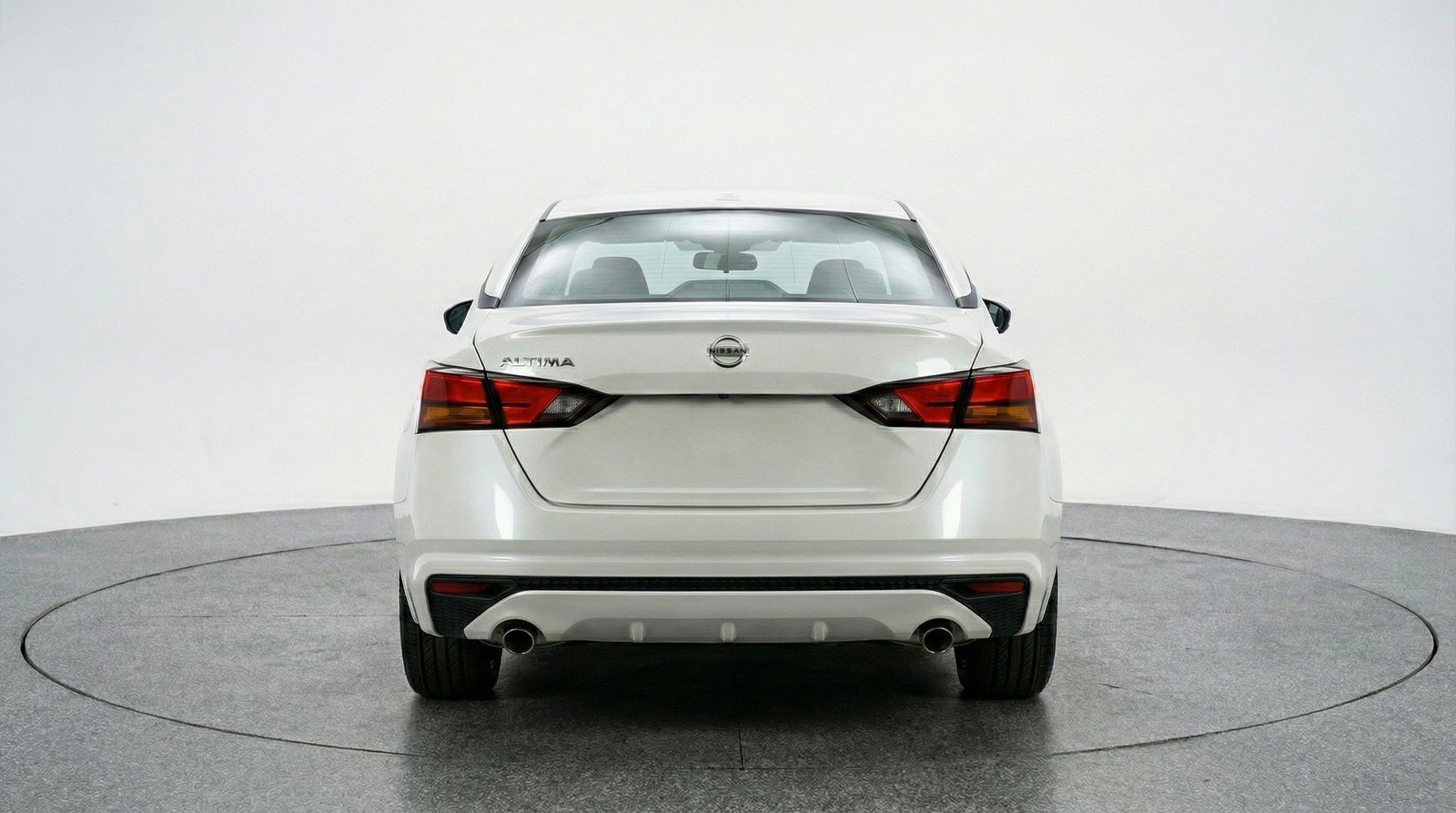 Used 2025 Nissan Altima 2.5 SV image 7