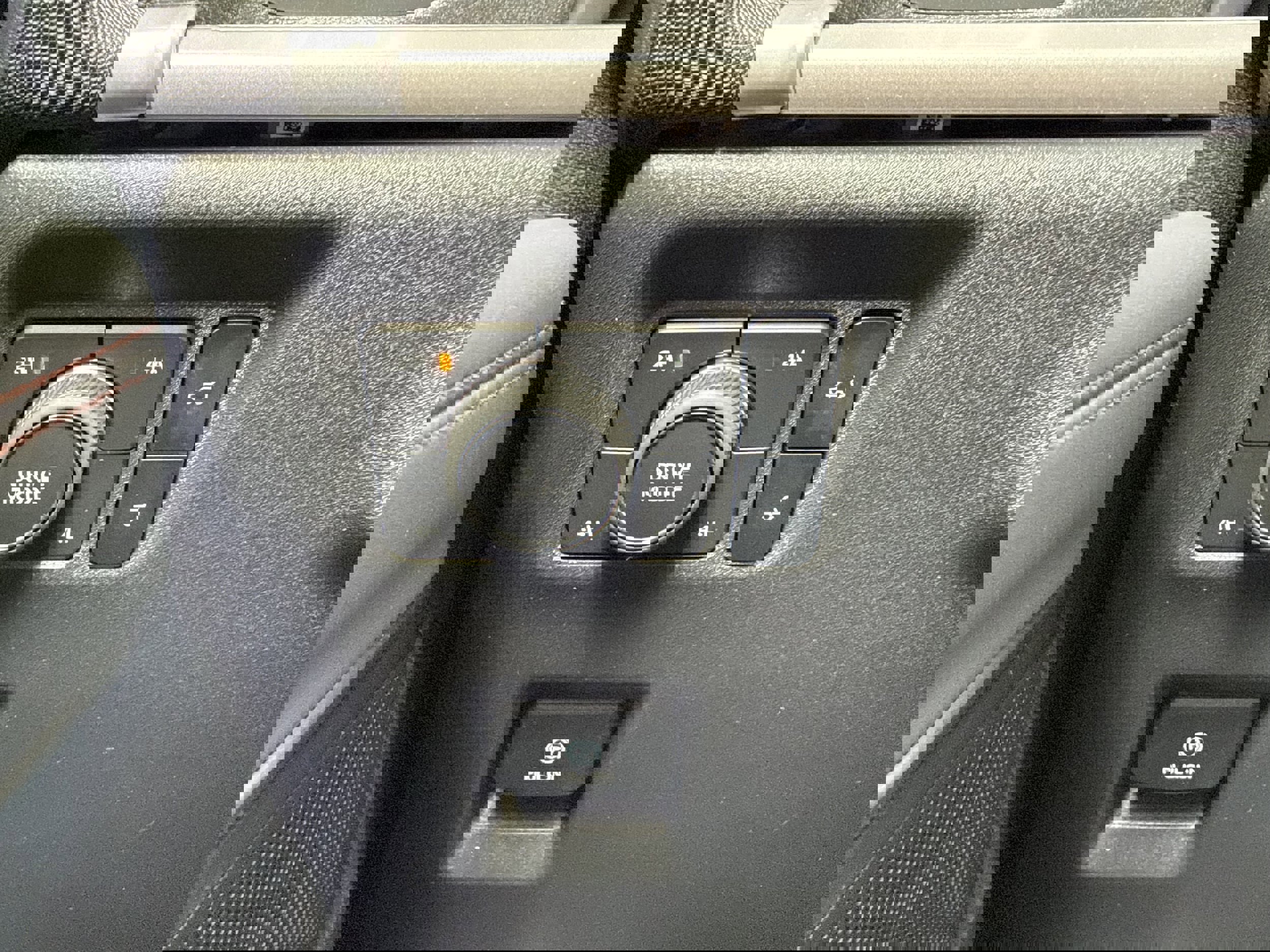 Used 2025 Ford Expedition Active image 24