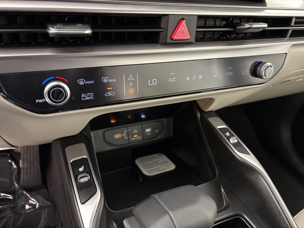 New 2026 Kia Sorento EX image 29