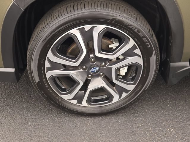 Certified 2025 Subaru Ascent Limited AWD/4WD image 19