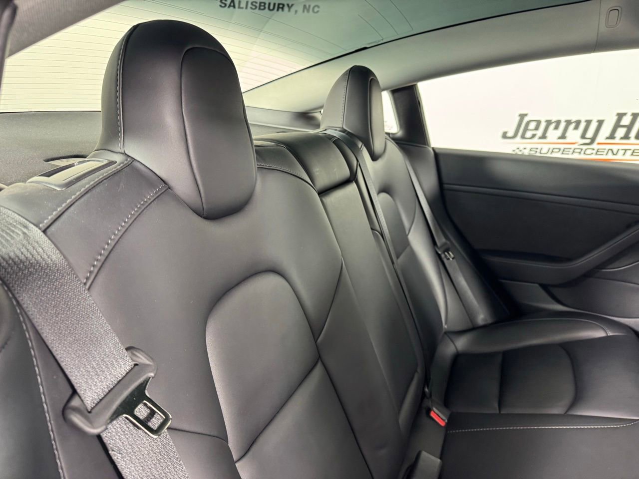 Used 2023 Tesla Model 3 Standard Range image 26