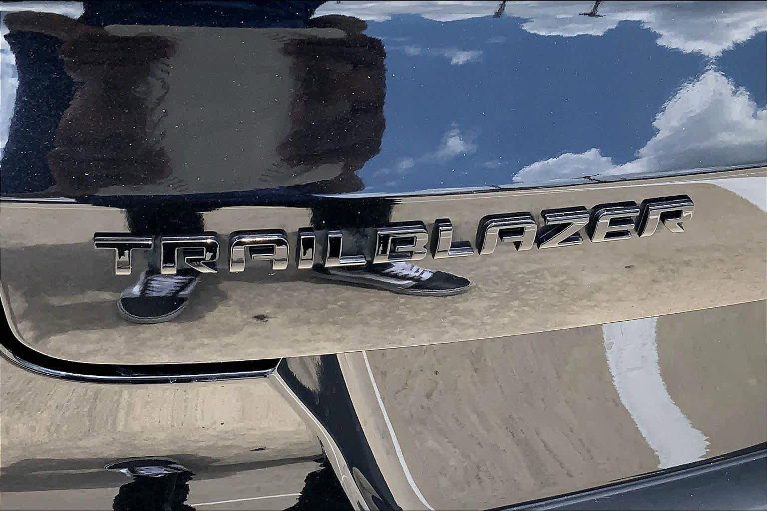 Used 2022 Chevrolet TrailBlazer RS FWD image 10
