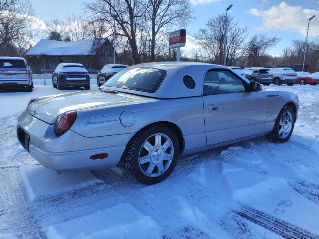 Used 2004 Ford Thunderbird Deluxe image 3