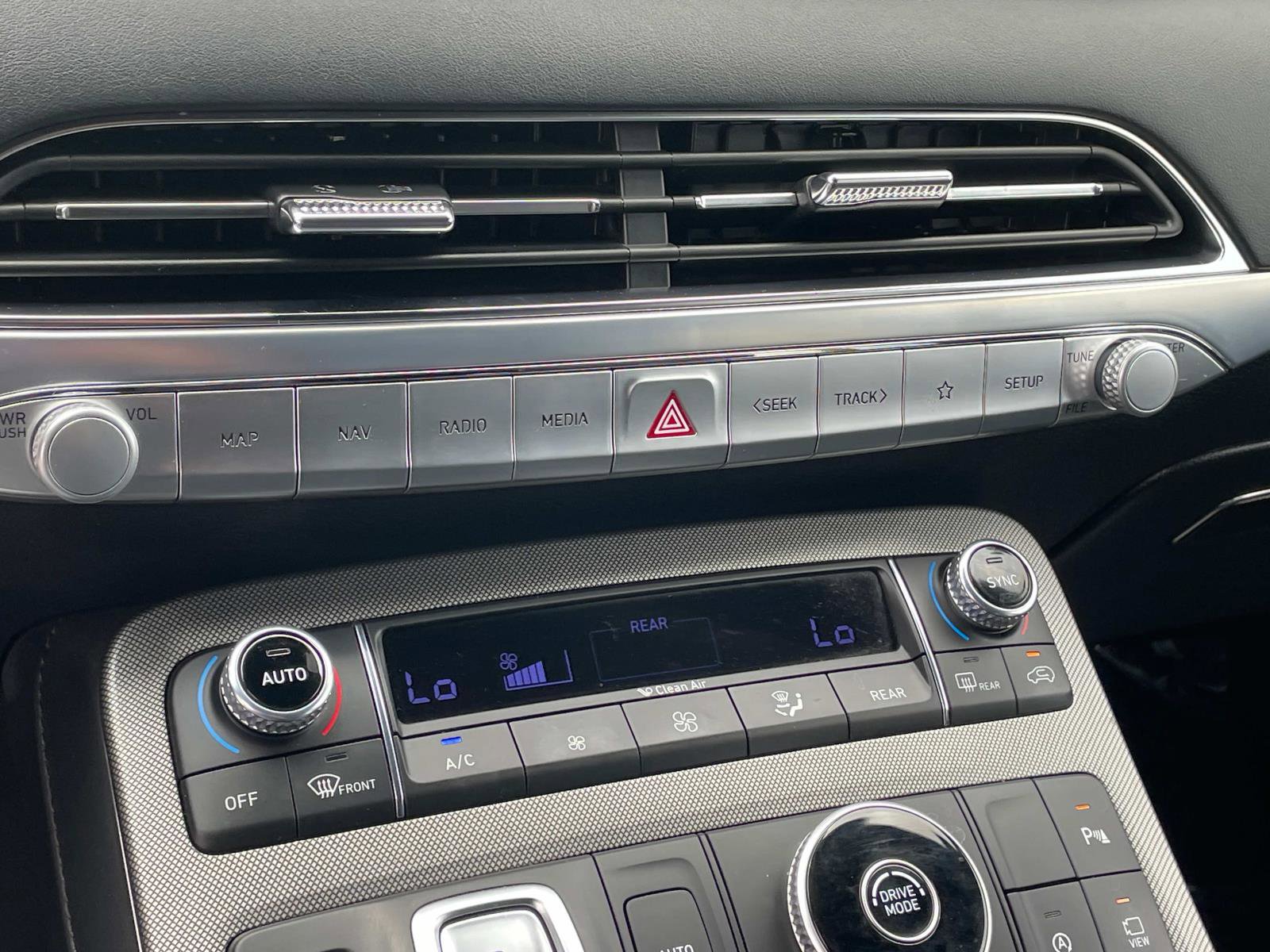 Certified 2021 Hyundai Palisade Calligraphy w/ Cargo Package image 14