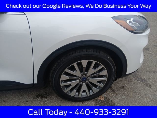 Certified 2022 Ford Escape Titanium w/ Class II Trailer Tow Package image 24