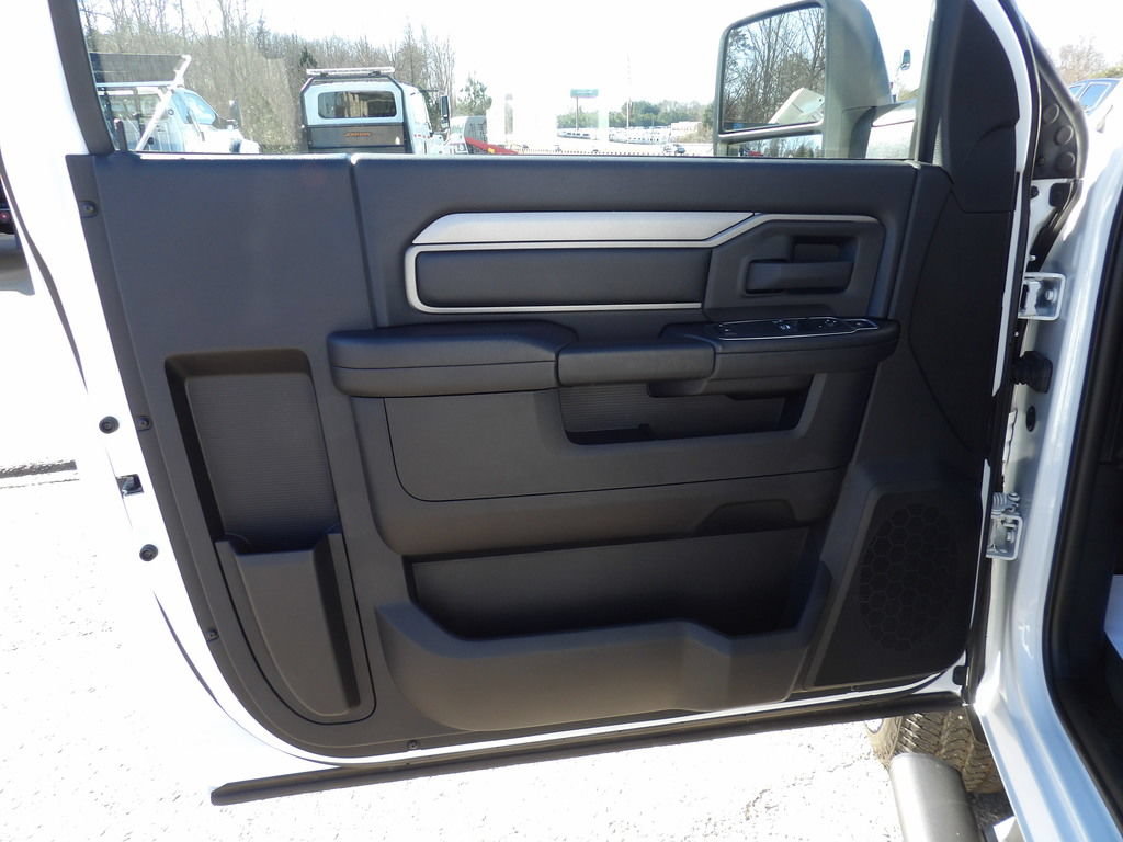Used 2024 RAM 2500 Tradesman w/ Protection Group AWD/4WD image 14