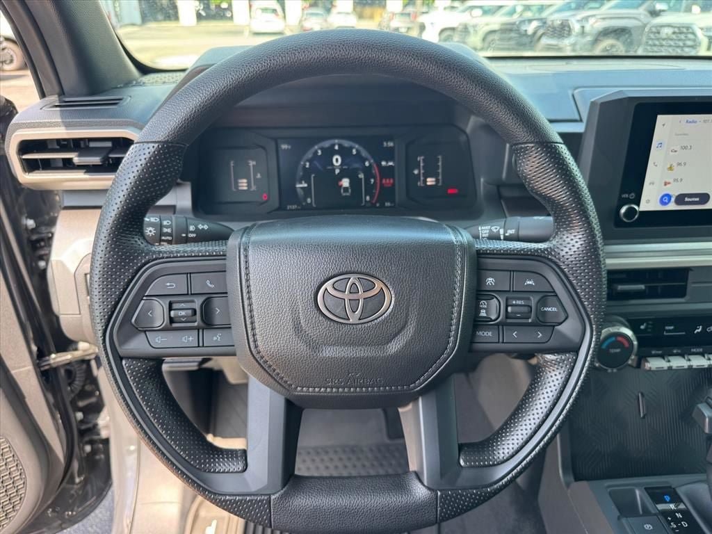 Used 2026 Toyota Tacoma SR5 AWD/4WD image 24