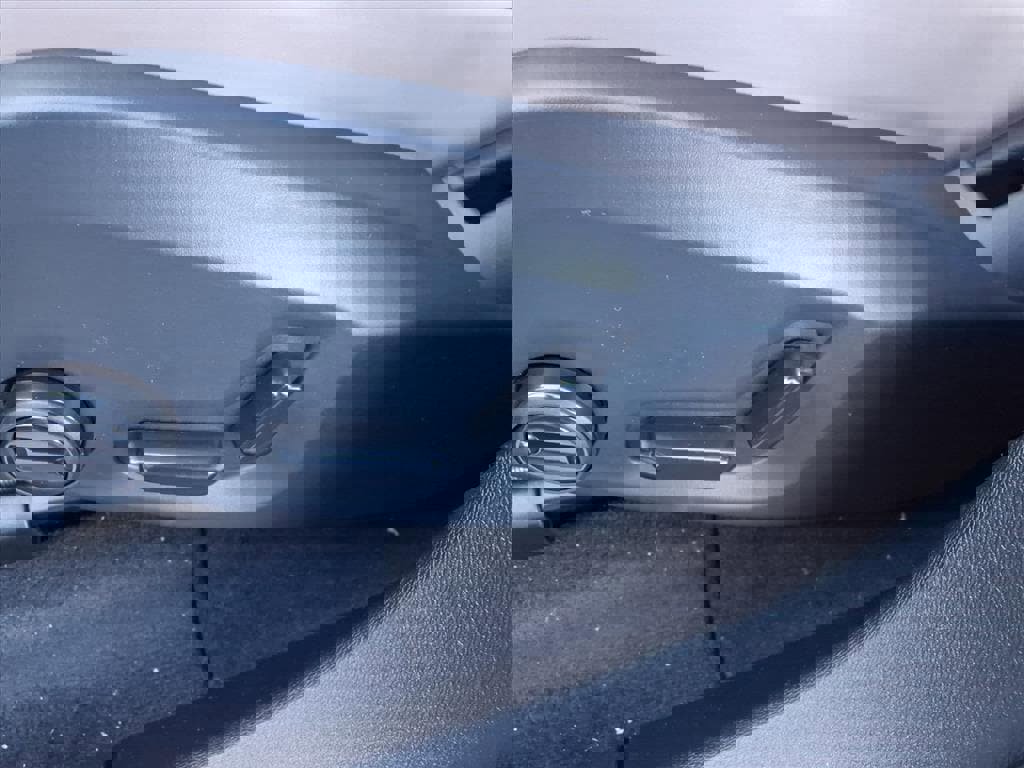 New 2026 Volvo XC60 B5 Plus w/ Protection Package Premier image 13