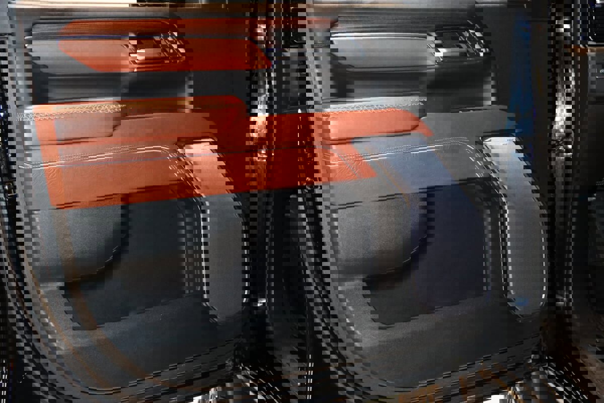 Used 2024 GMC Sierra 3500 Denali Ultimate image 47