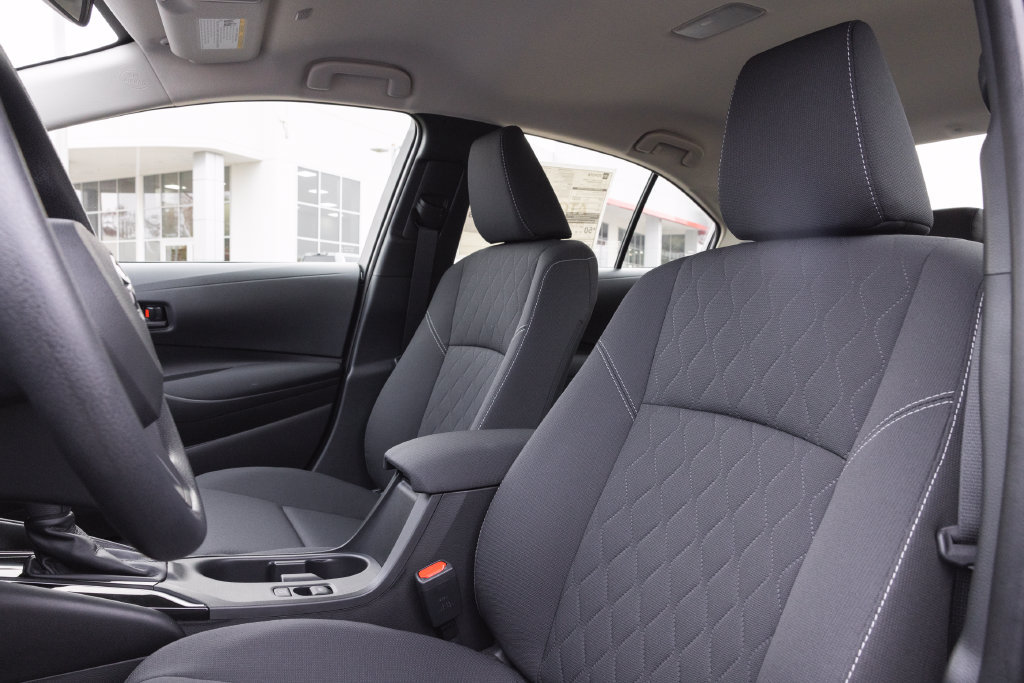 New 2027 Toyota Corolla LE FWD image 9