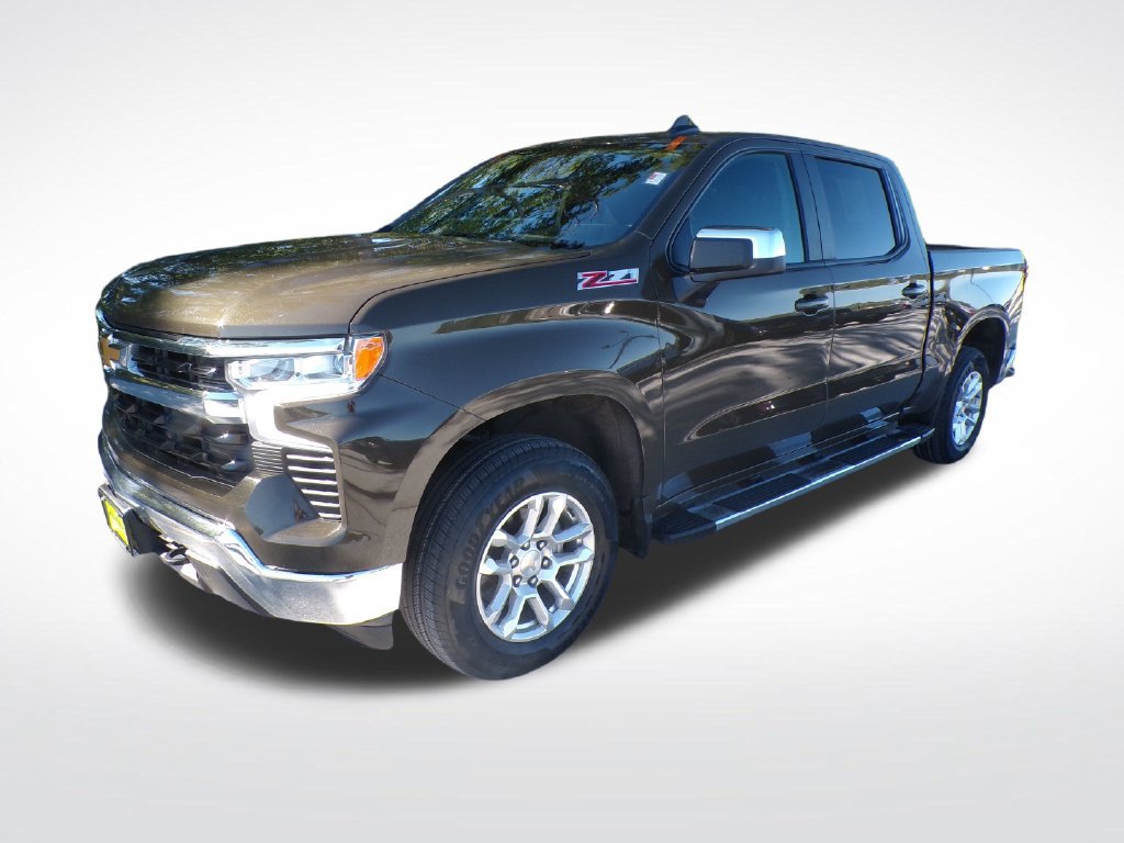 Used 2023 Chevrolet Silverado 1500 LT AWD/4WD image 2