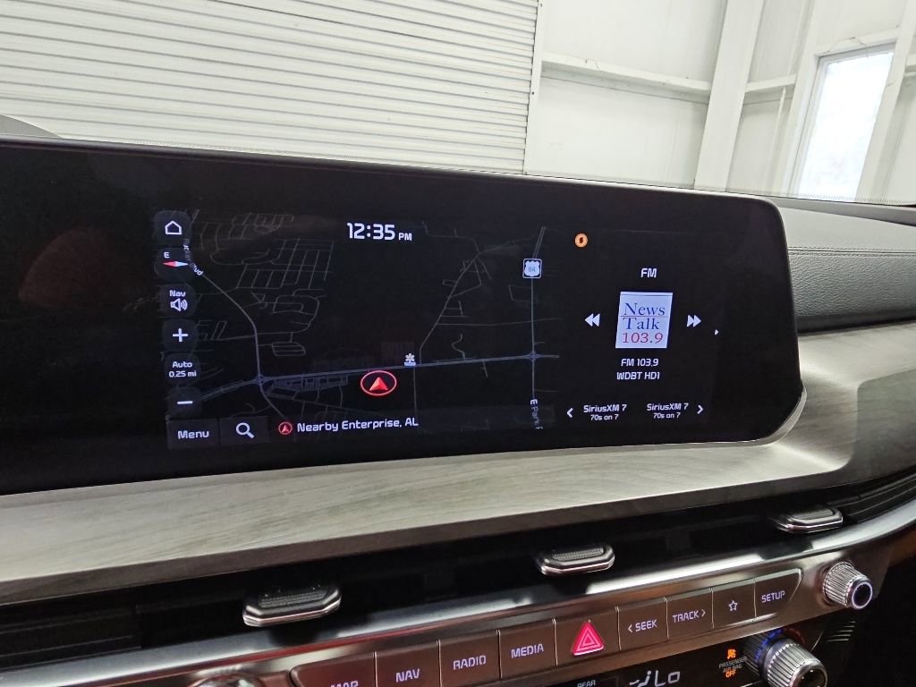 Used 2023 Kia Telluride SX X-Line AWD/4WD image 17