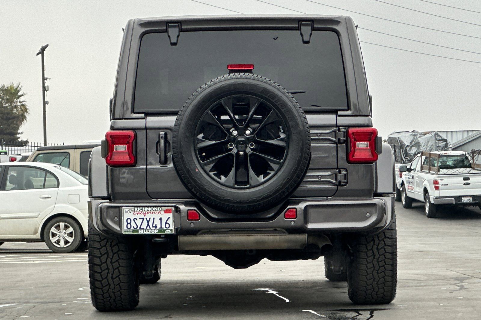 Used 2021 Jeep Wrangler Unlimited Sahara image 6