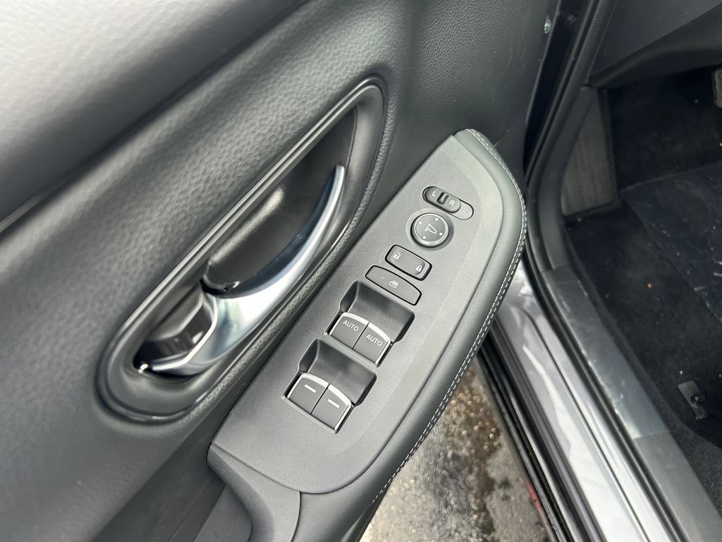 New 2027 Honda HR-V EX-L image 26
