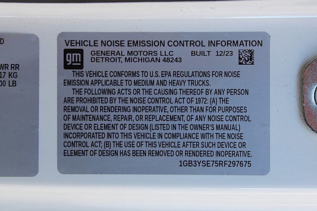 Used 2024 Chevrolet Silverado 3500 W/T w/ Snow Plow Prep Package image 38