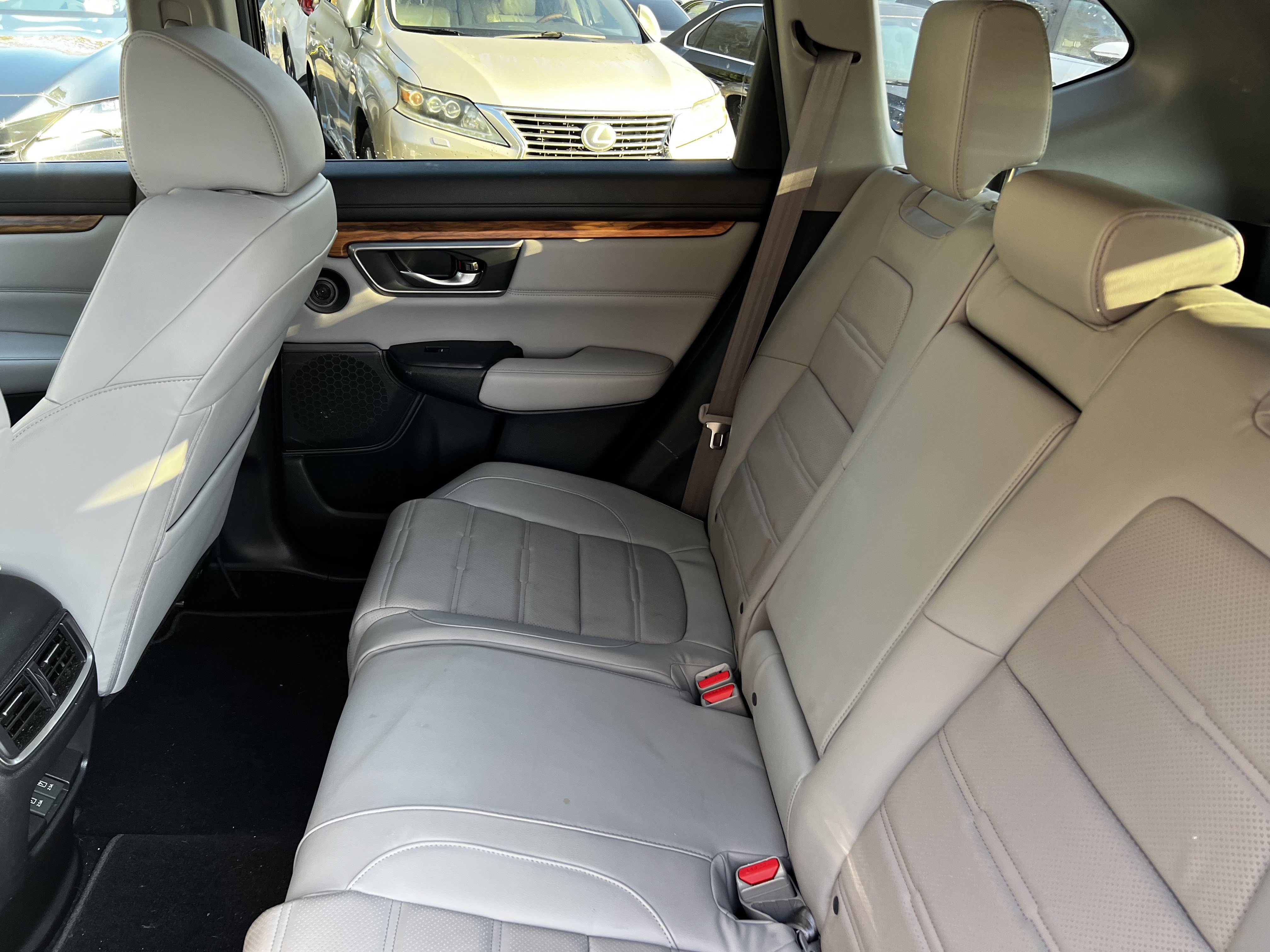 Used 2017 Honda CR-V Touring image 34