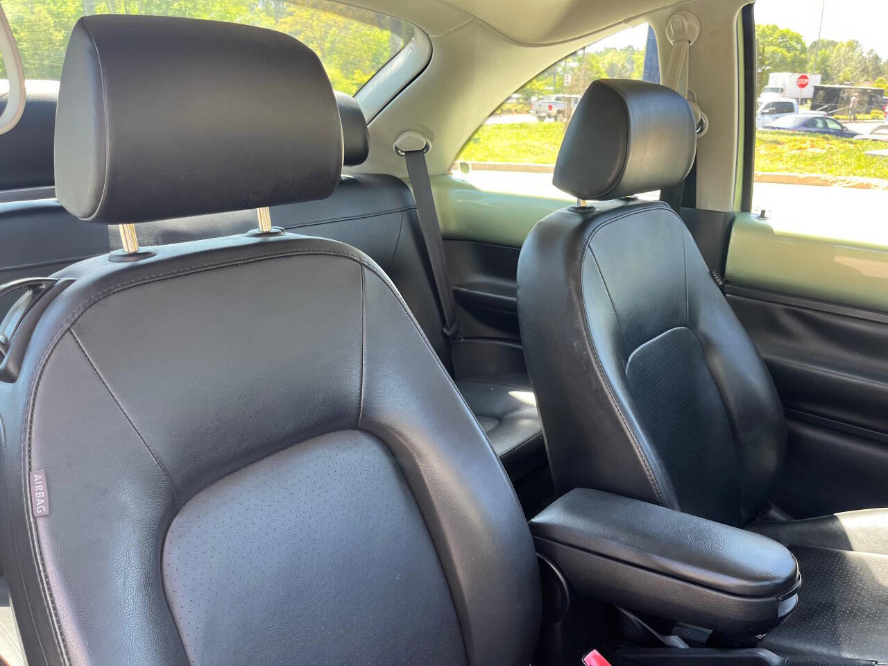 Used 2008 Volkswagen Beetle S FWD image 14