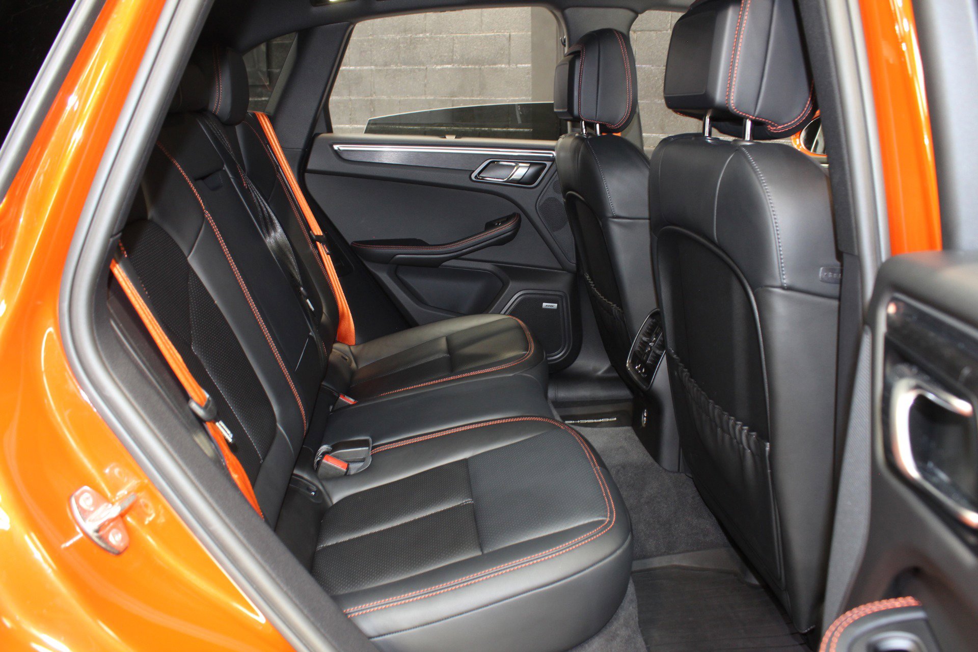 Used 2023 Porsche Macan GTS w/ Premium Package Plus image 45