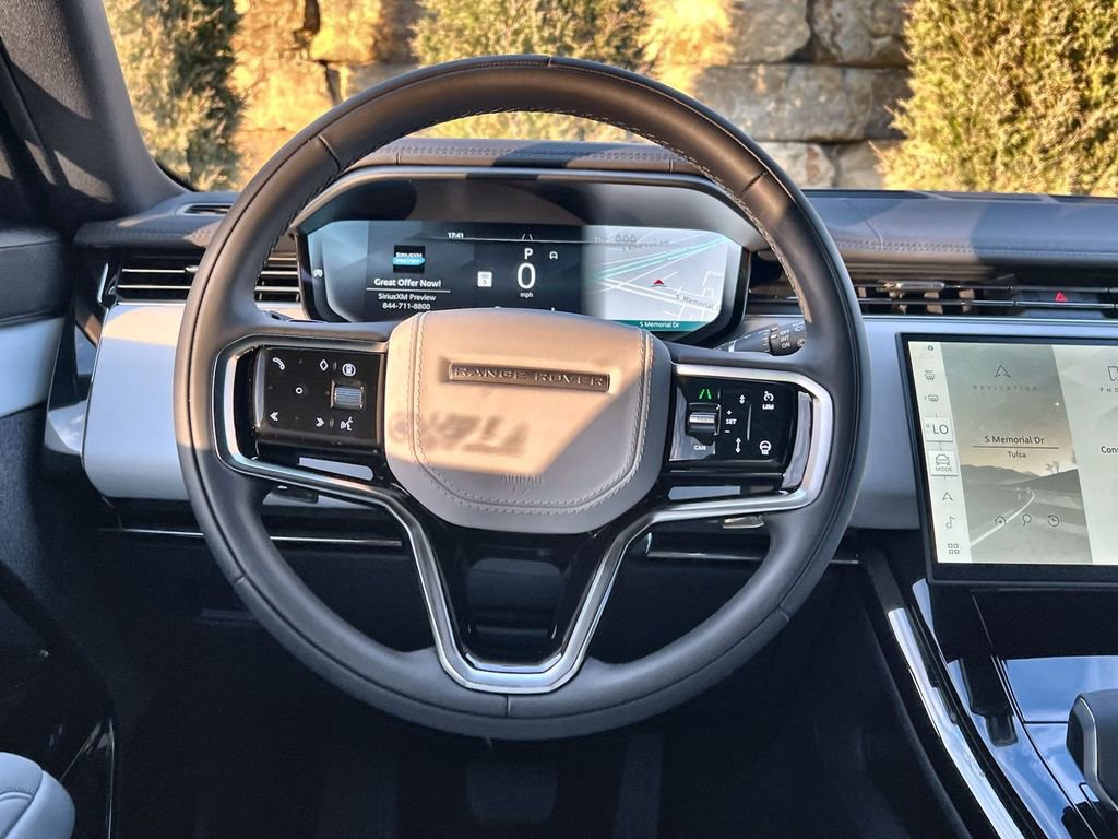 Used 2026 Land Rover Range Rover Sport SE image 21